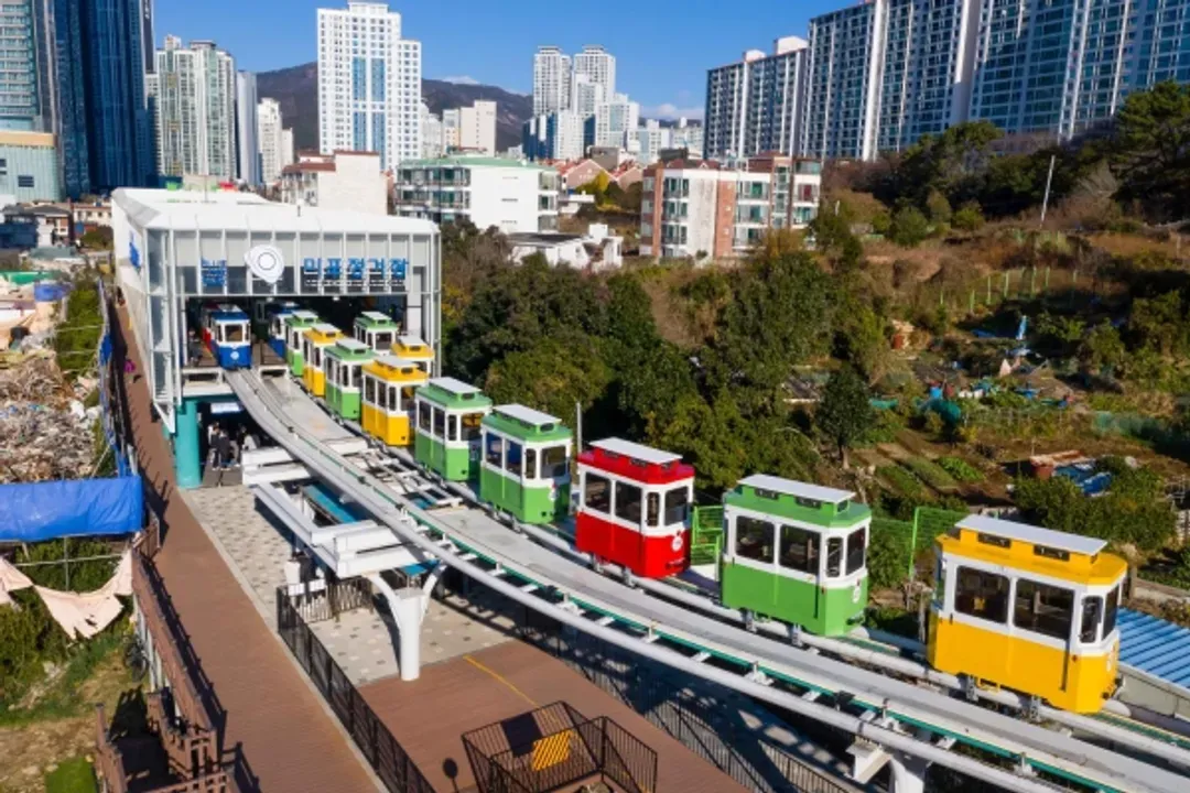 海雲台藍線公園(膠囊列車)-天空膠囊列車(尾浦++青沙浦；約30分鐘)