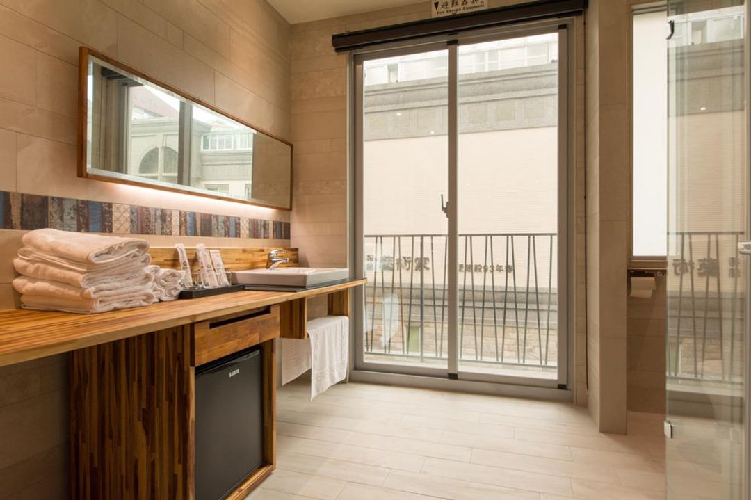 Treehouse Design Hotel