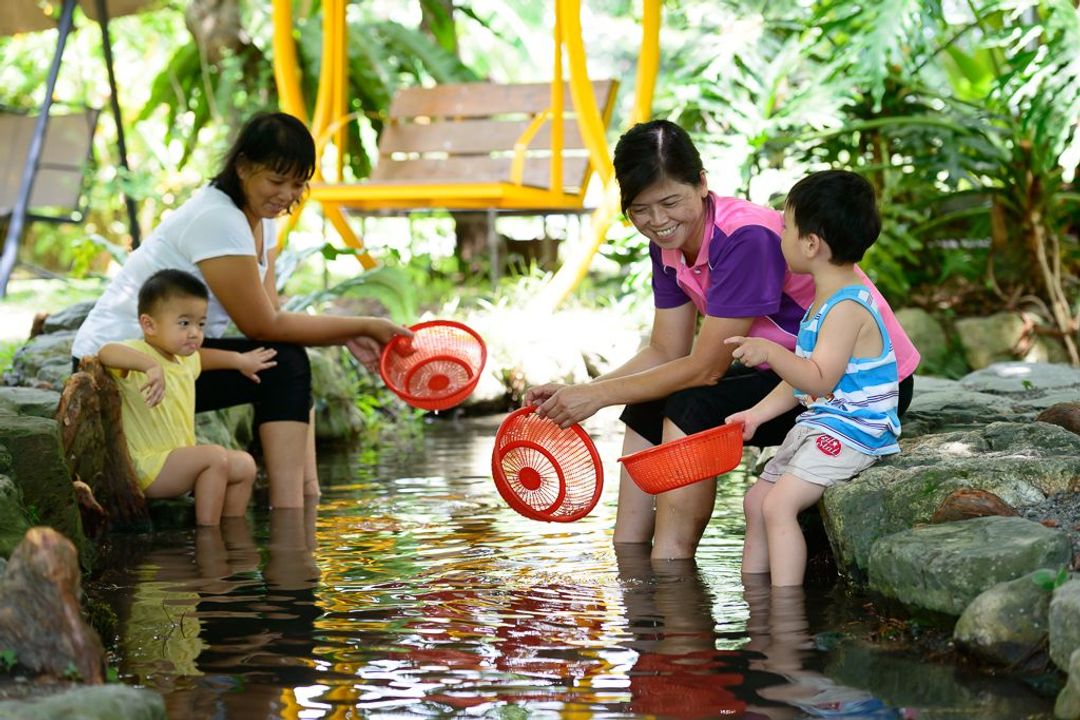 Fairy tale village ecological farm B & B-15