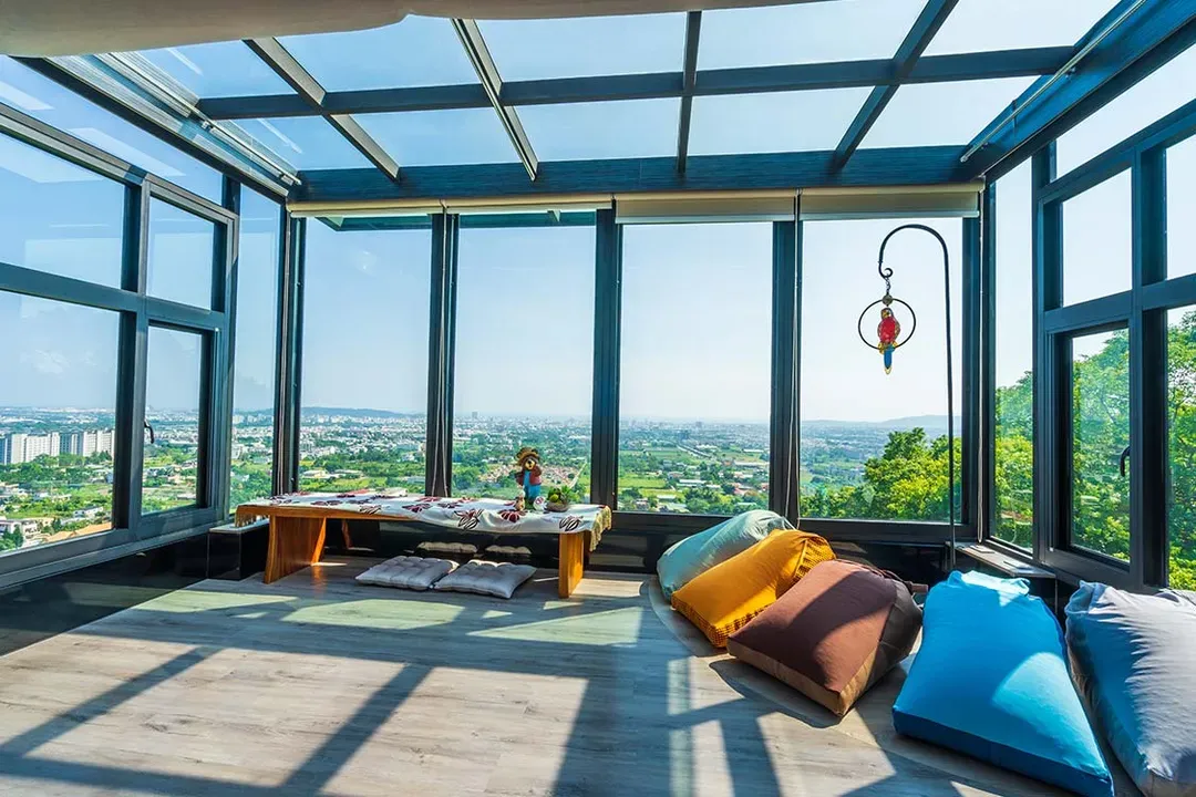 애저 빌라 (Azure Villa)