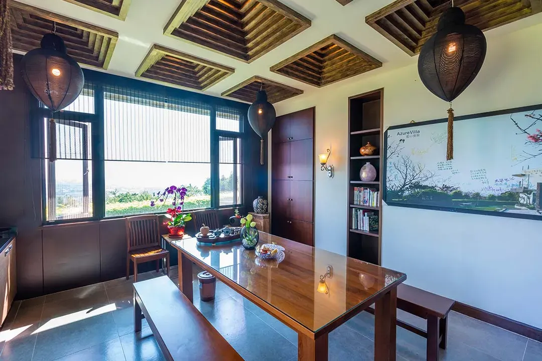 애저 빌라 (Azure Villa)