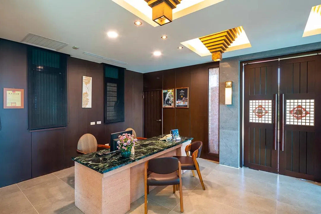 애저 빌라 (Azure Villa)