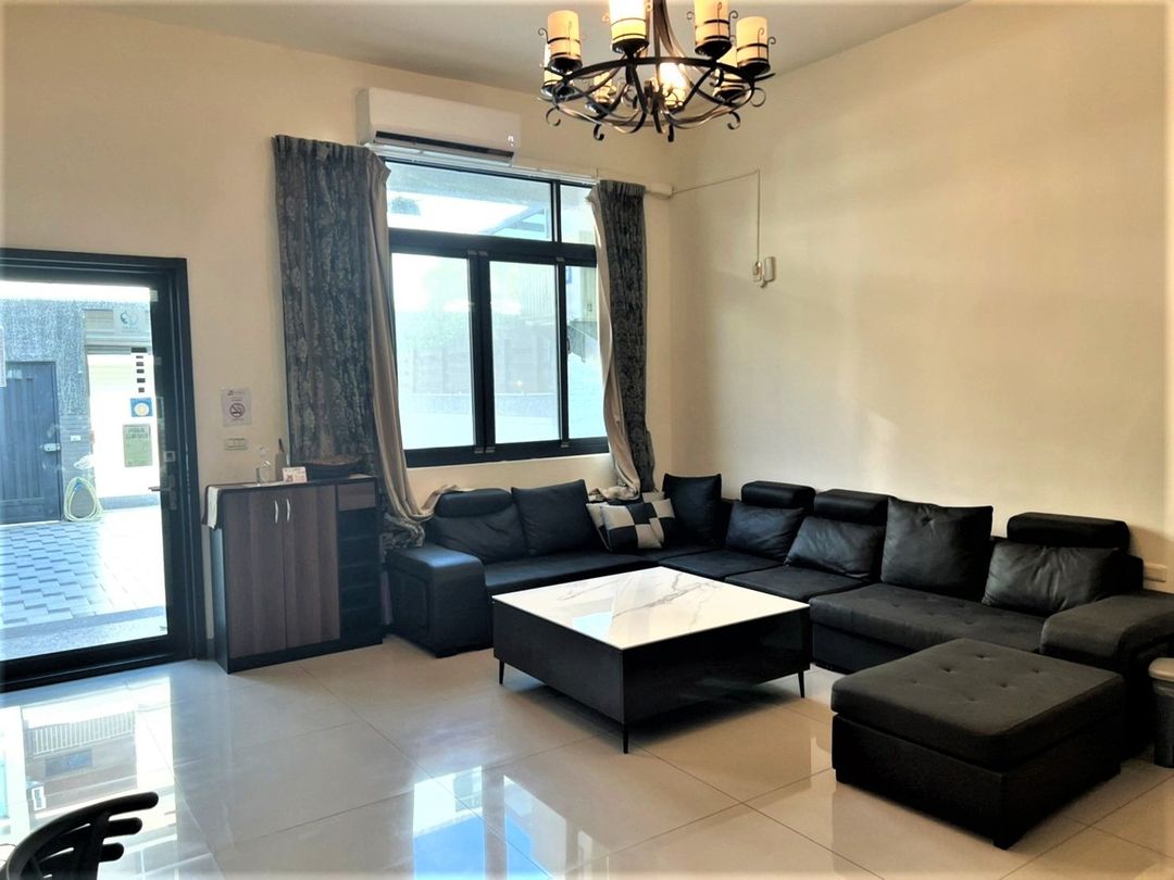 墾丁沐晨旅店｜可12人包棟｜65吋智慧聯網電視、歡唱設備、電動麻將、烤肉、switch遊戲機-11