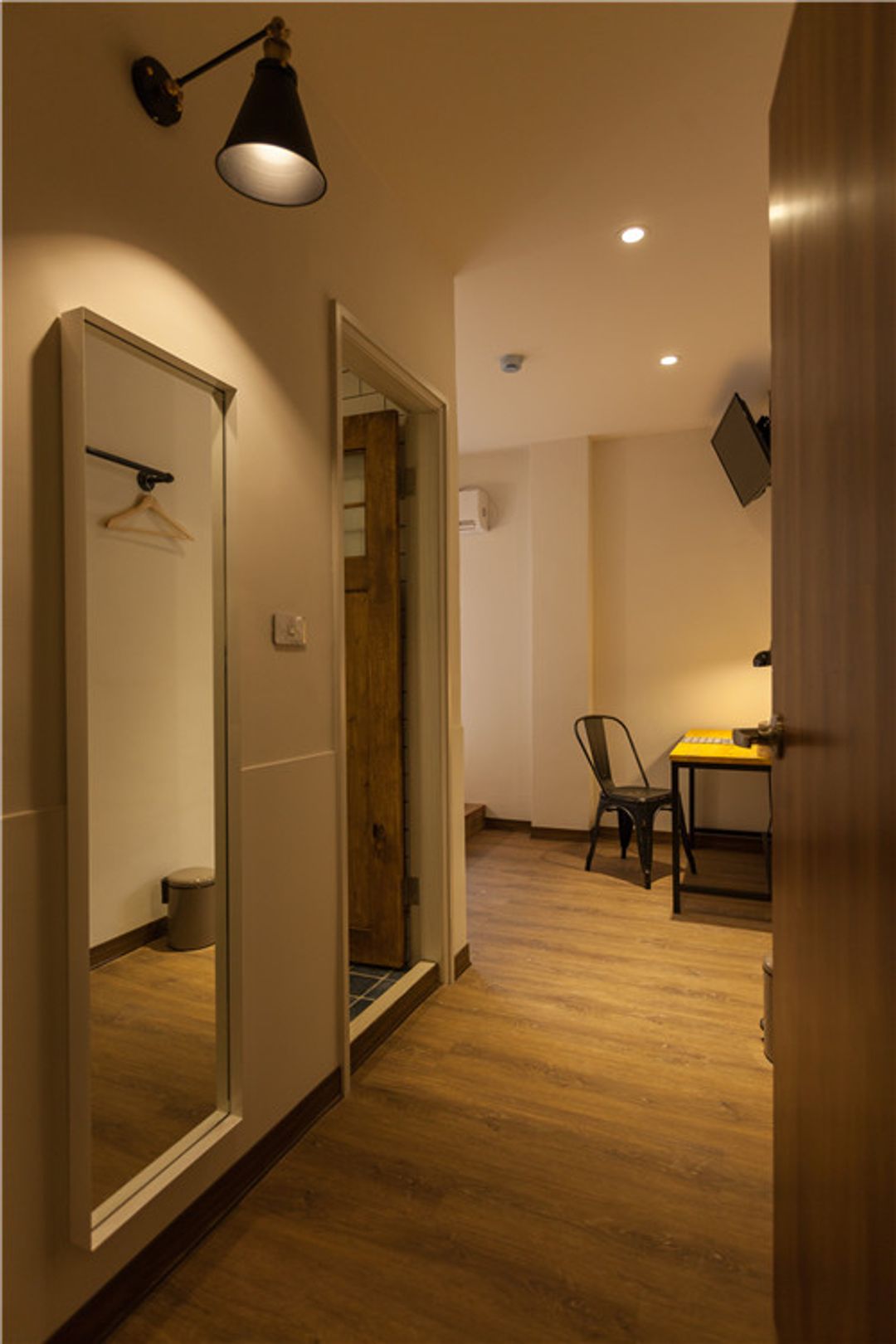 小旅行迷你公寓 | LOFT 輕工業風-9