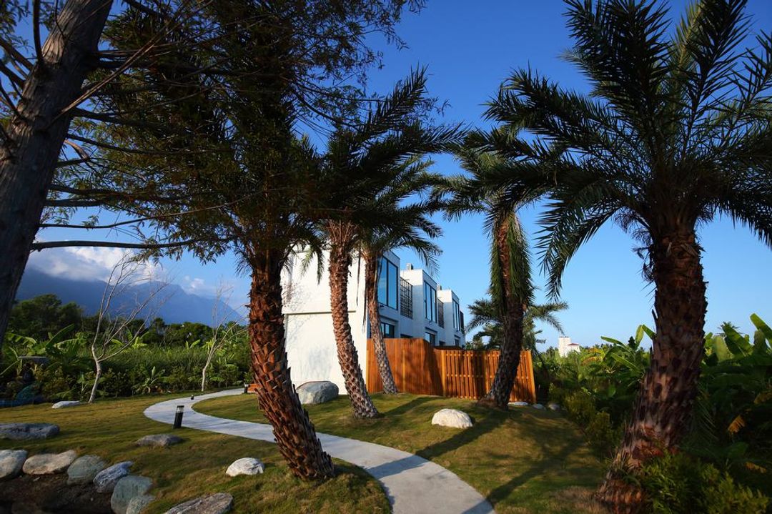 太鲁阁研海泊度假别墅｜独栋双层 Villa｜私人户外泳池｜2人即包栋