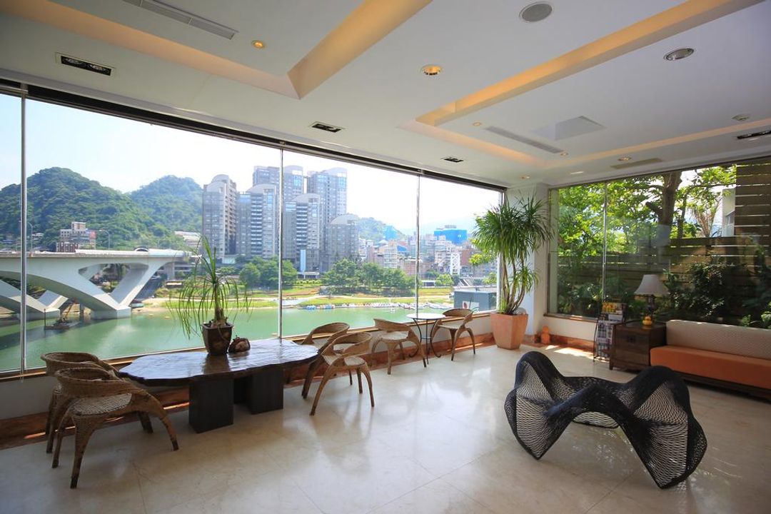 美麗春天觀光大飯店 | 湖景房優惠中-8