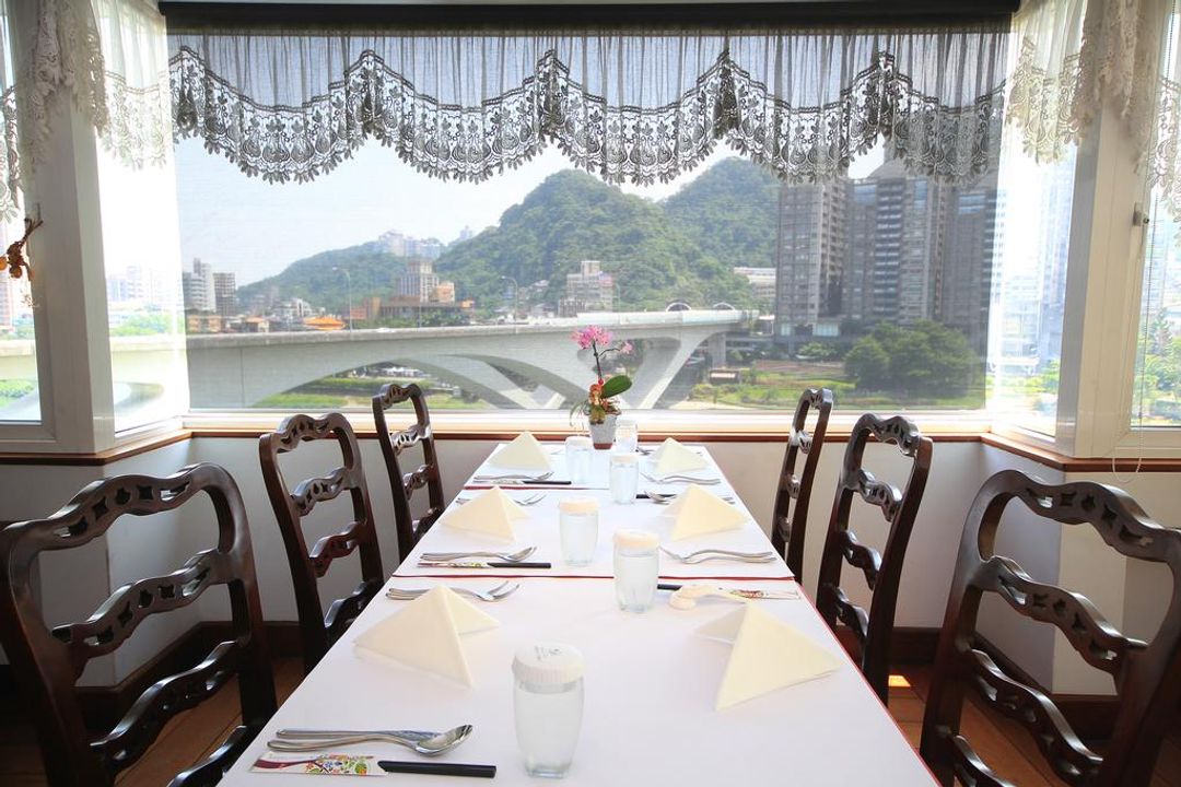 美麗春天觀光大飯店 | 湖景房優惠中-7