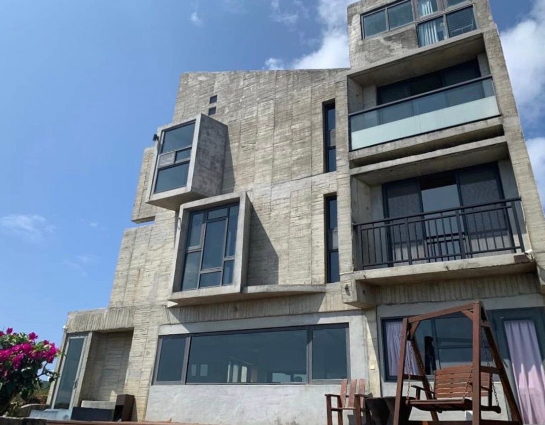 Pingtung County-THE LIGHT INN