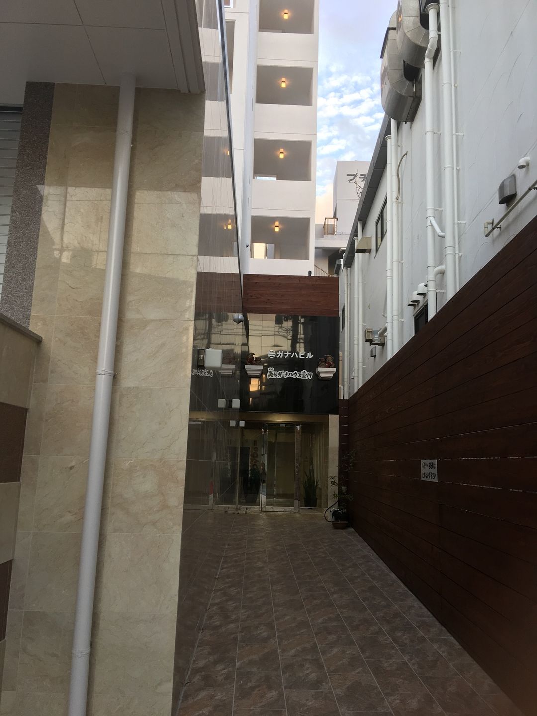 美麗旅居 壺川｜壺川站步行5分/方便至那霸機場