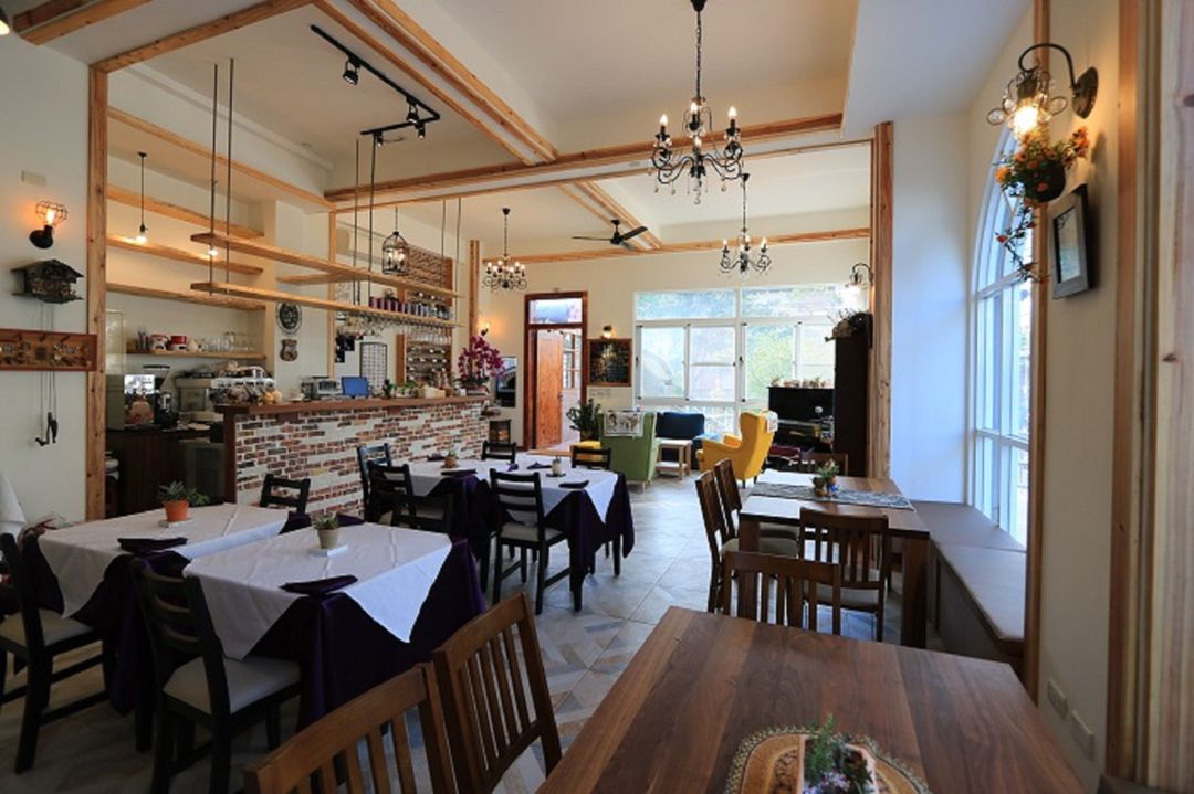 라 플레어 비앤비 앤 레스토랑 La Fleur BnB & Restaurant