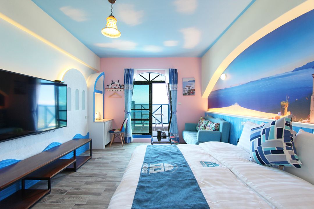 화이트 메디테리언 호스텔 (White Mediterranean Hostel)