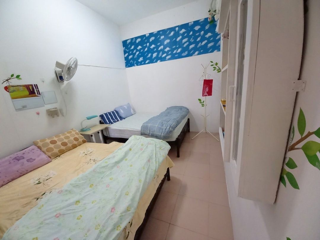 Xianxian B&B-8
