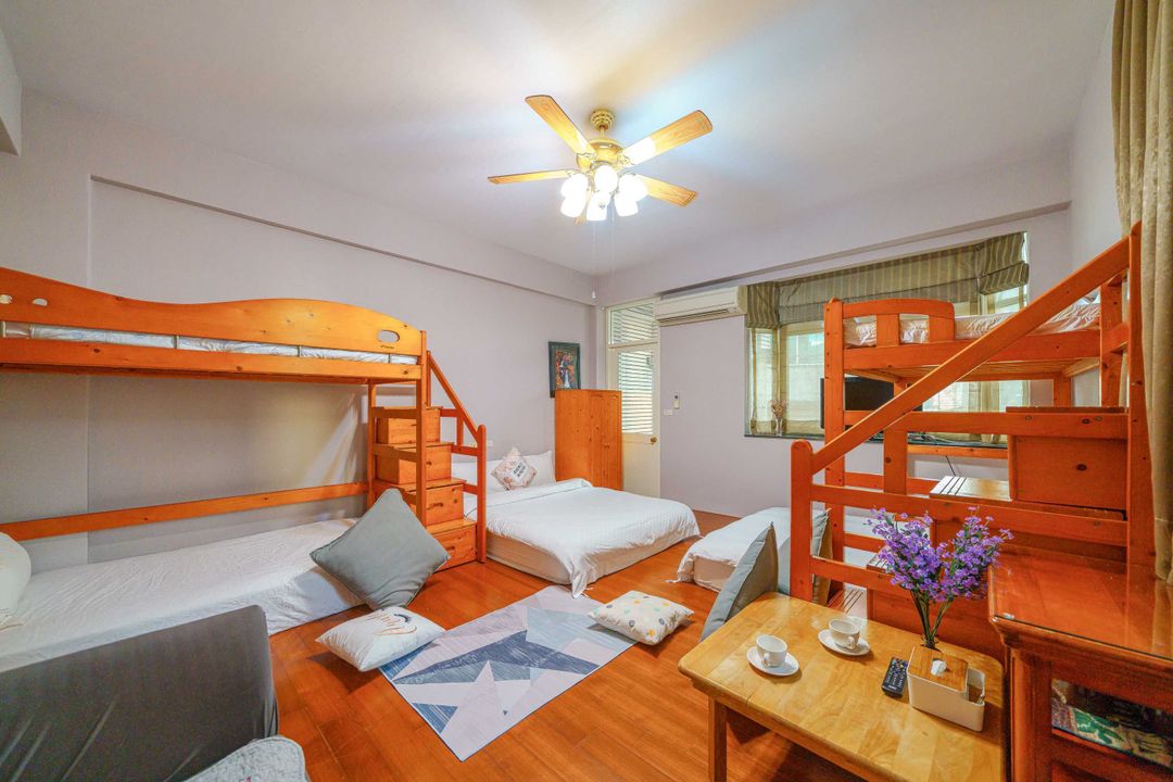 Ye Feng Shishang Homestay
