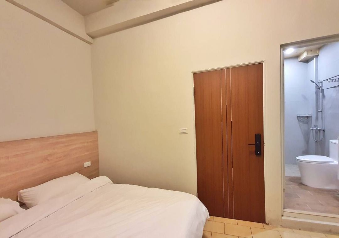 Winwing Homestary near by  Hualien Railway Station
