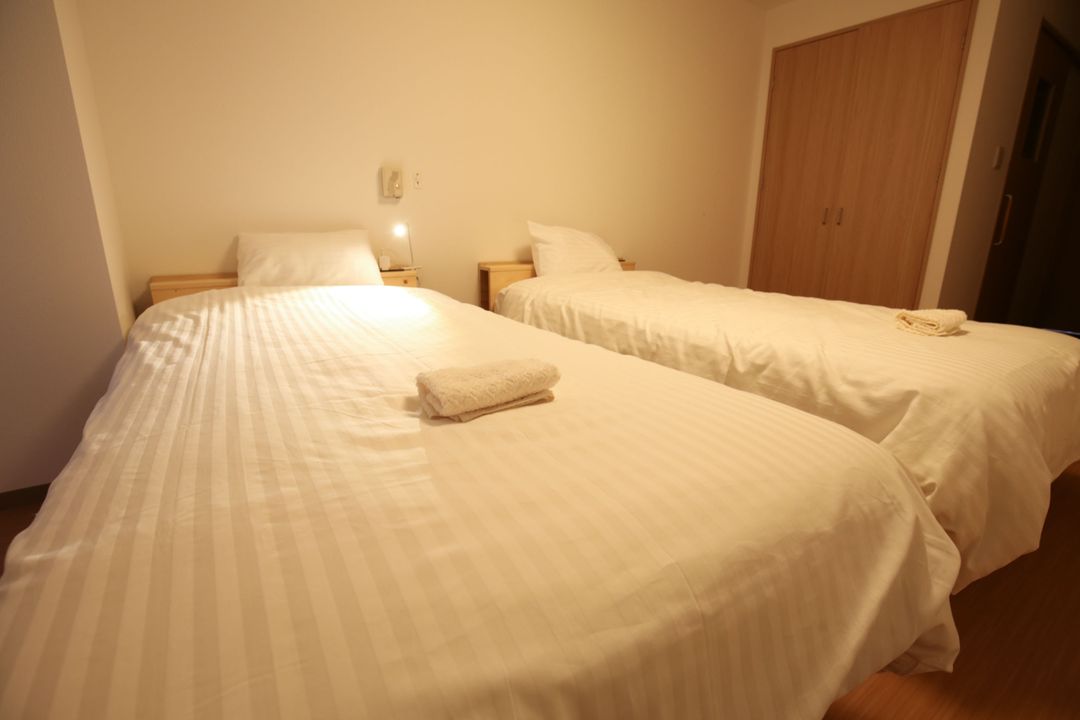 CONNECT INN