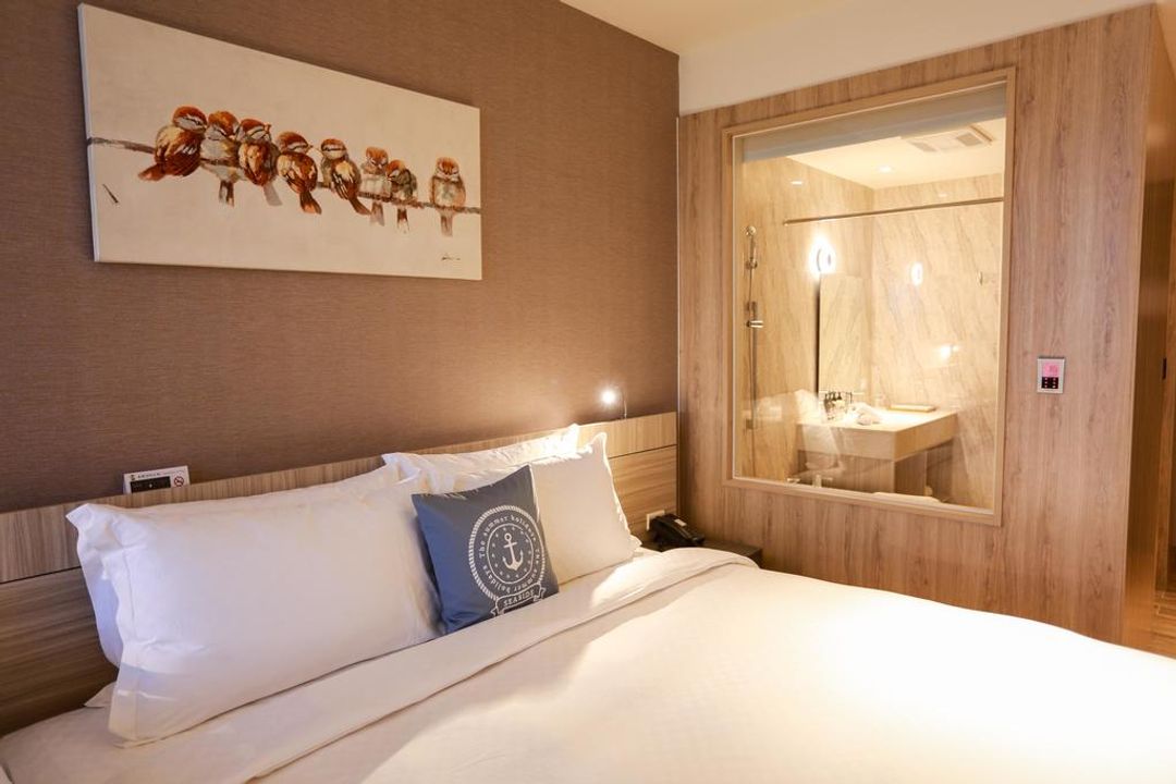 AJ HOTEL-5