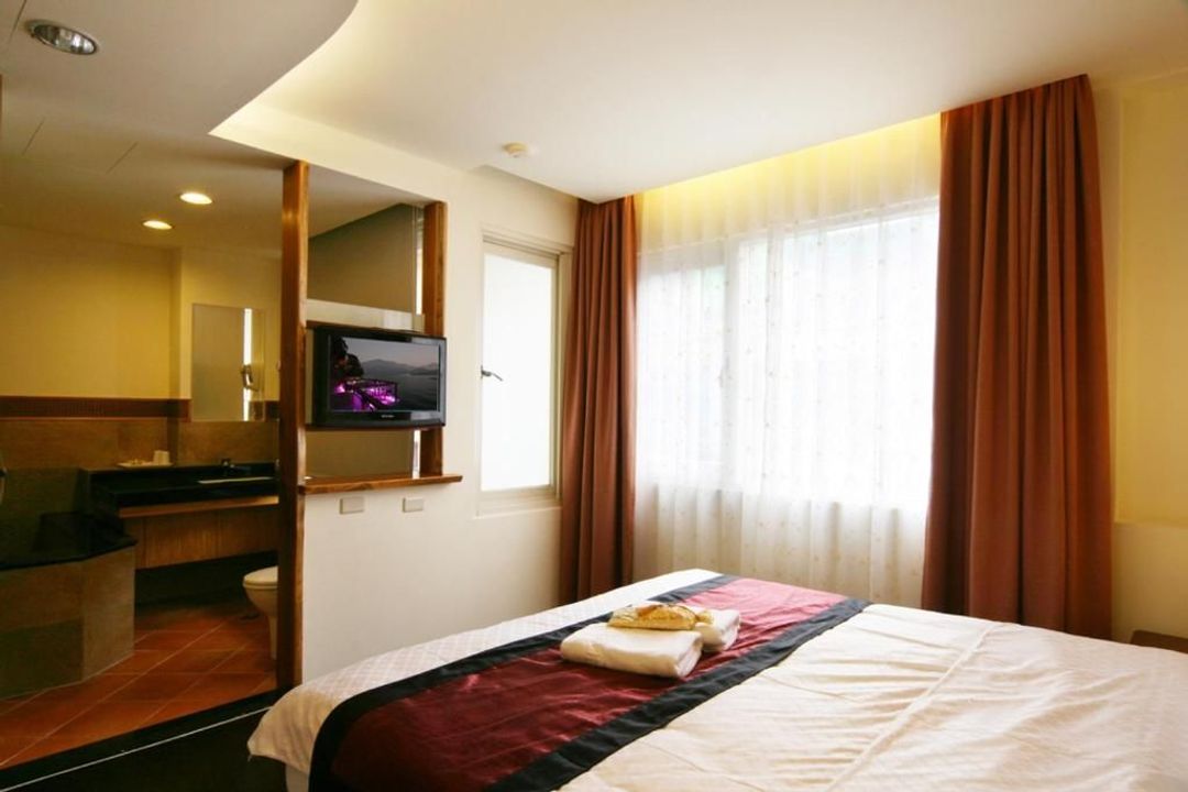 밍후 베드 앤 브렉퍼스트 (Minghu Bed and Breakfast)