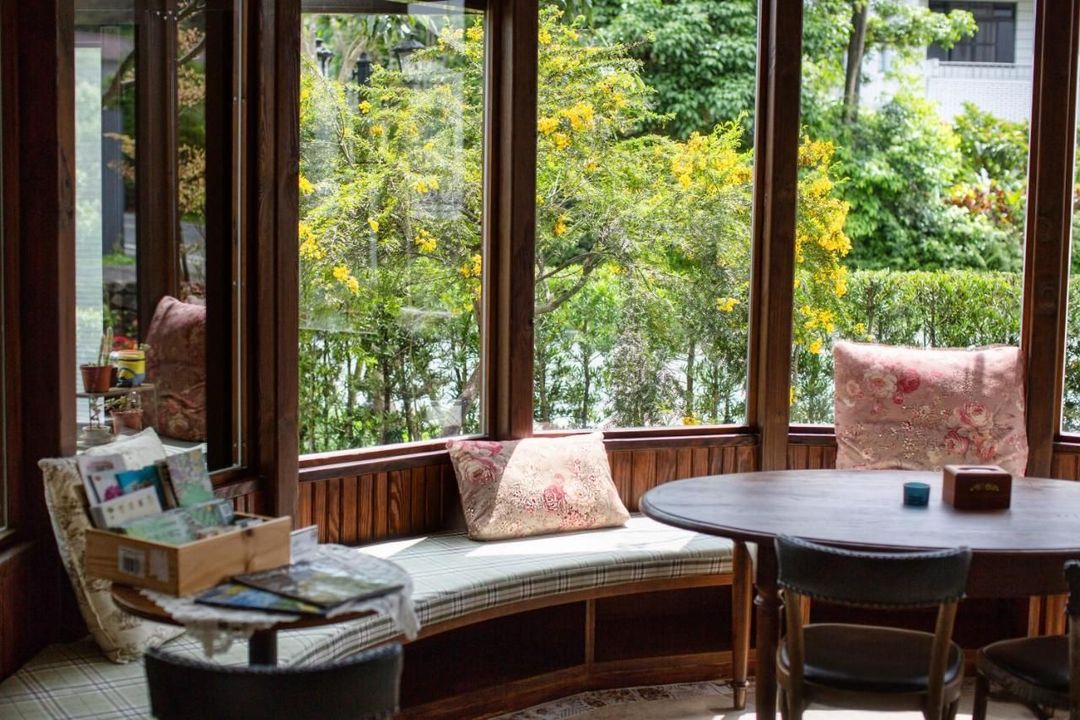 R&J Guesthouse