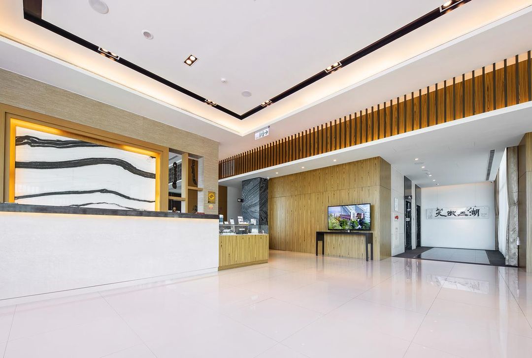 Naruwan Galaxy Place
