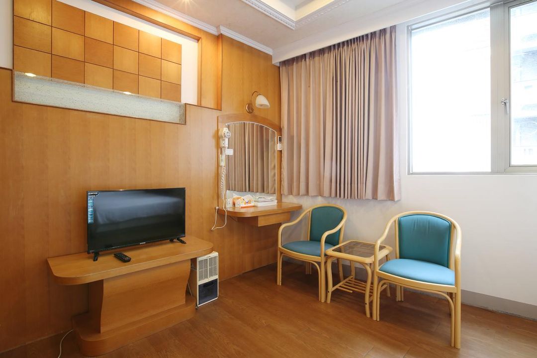 龍山溫泉旅館