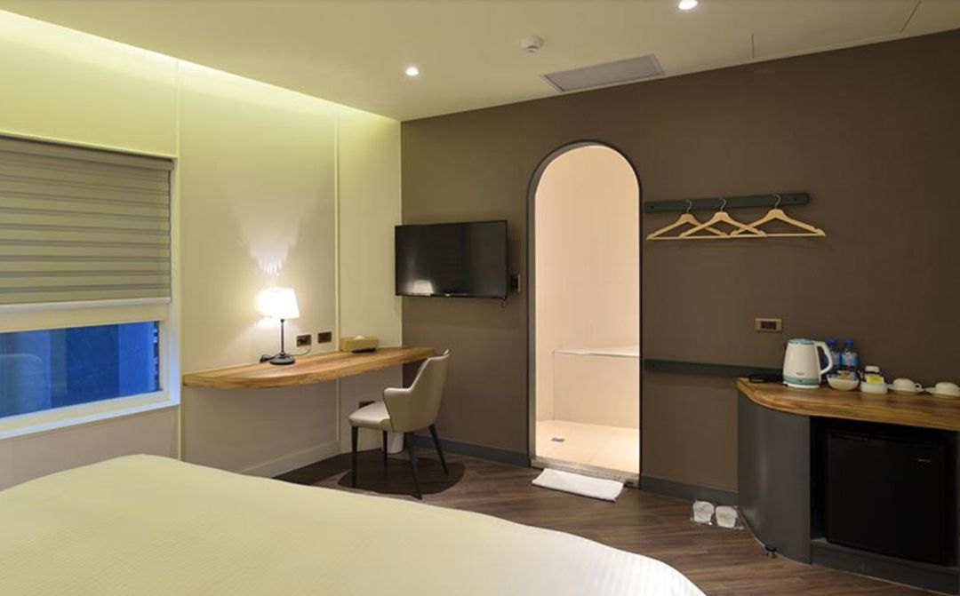 New California Hotel