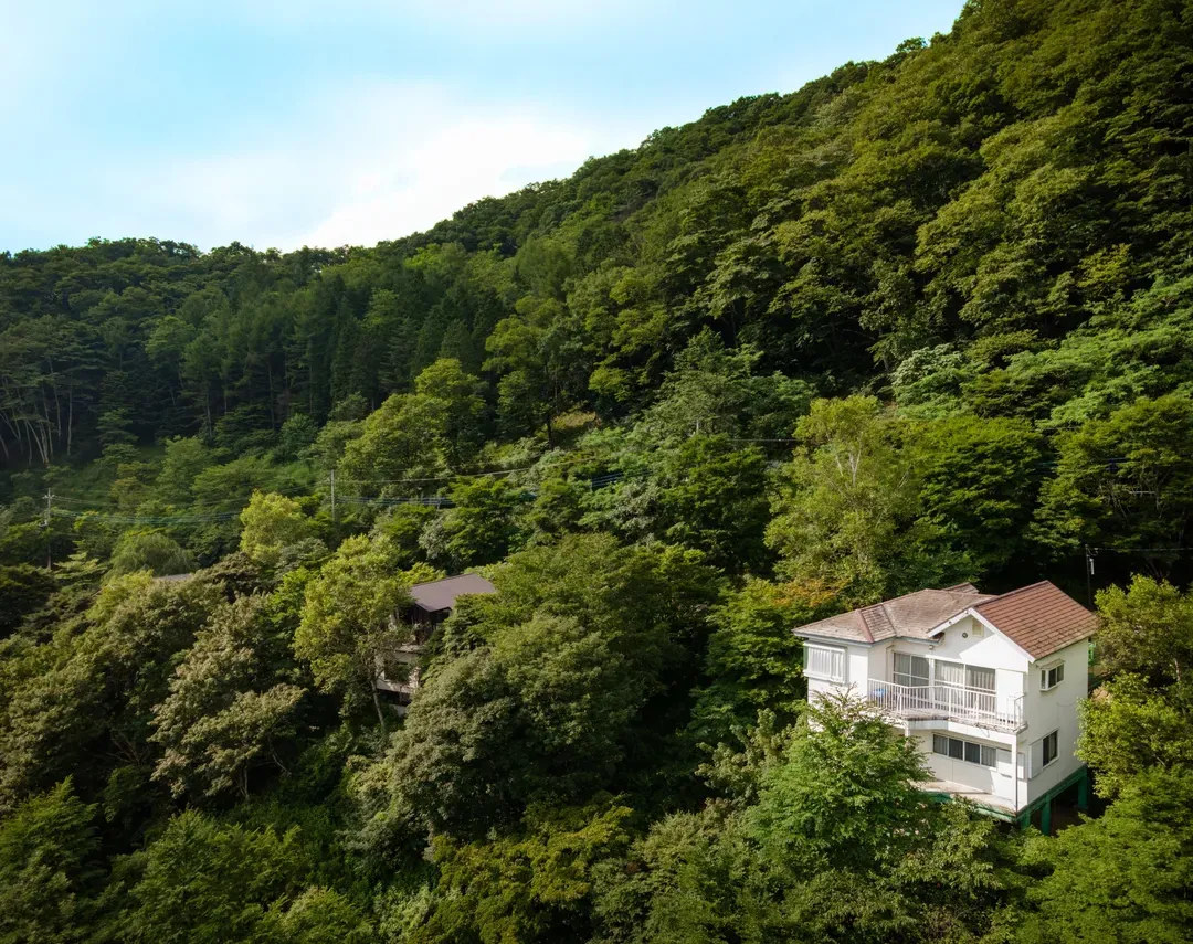 Gunma-ken-A villa in the forest in Nankarazawa.