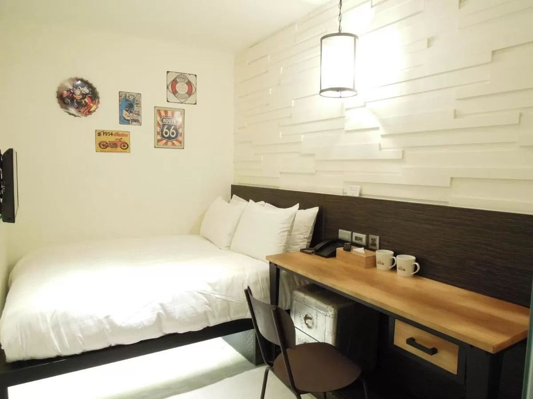 Morning Travel | Please complete the check-in before 19:30 | Close to Taipei Main Station