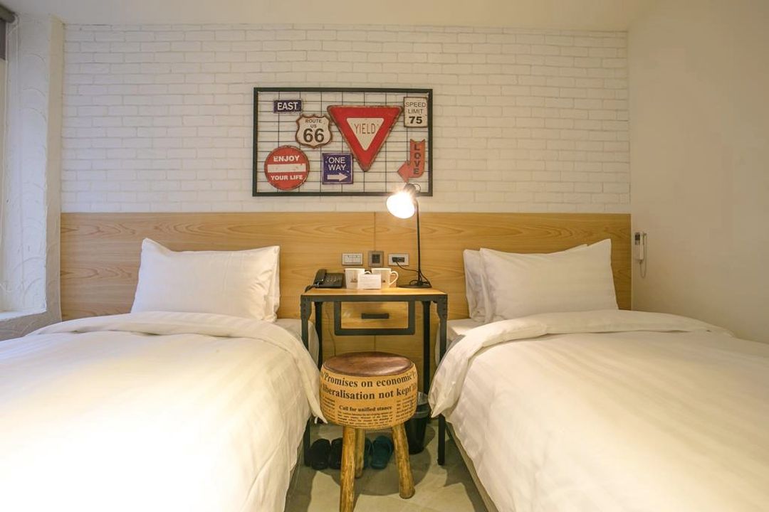 Morning Travel | Please complete the check-in before 19:30 | Close to Taipei Main Station
