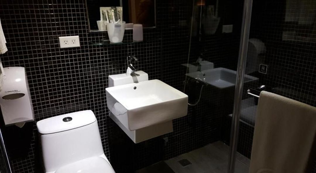 The Riverhotel International
