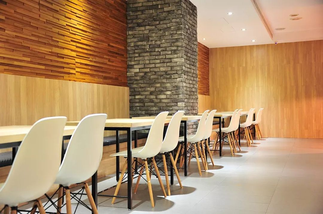 The Riverhotel International