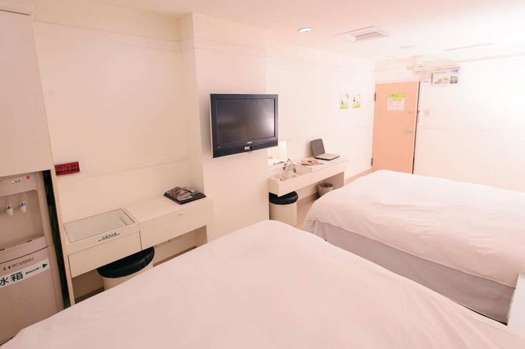 키위 익스프레스 호텔 중정 브랜치  (Kiwi Express Hotel - Zhongzheng Branch)