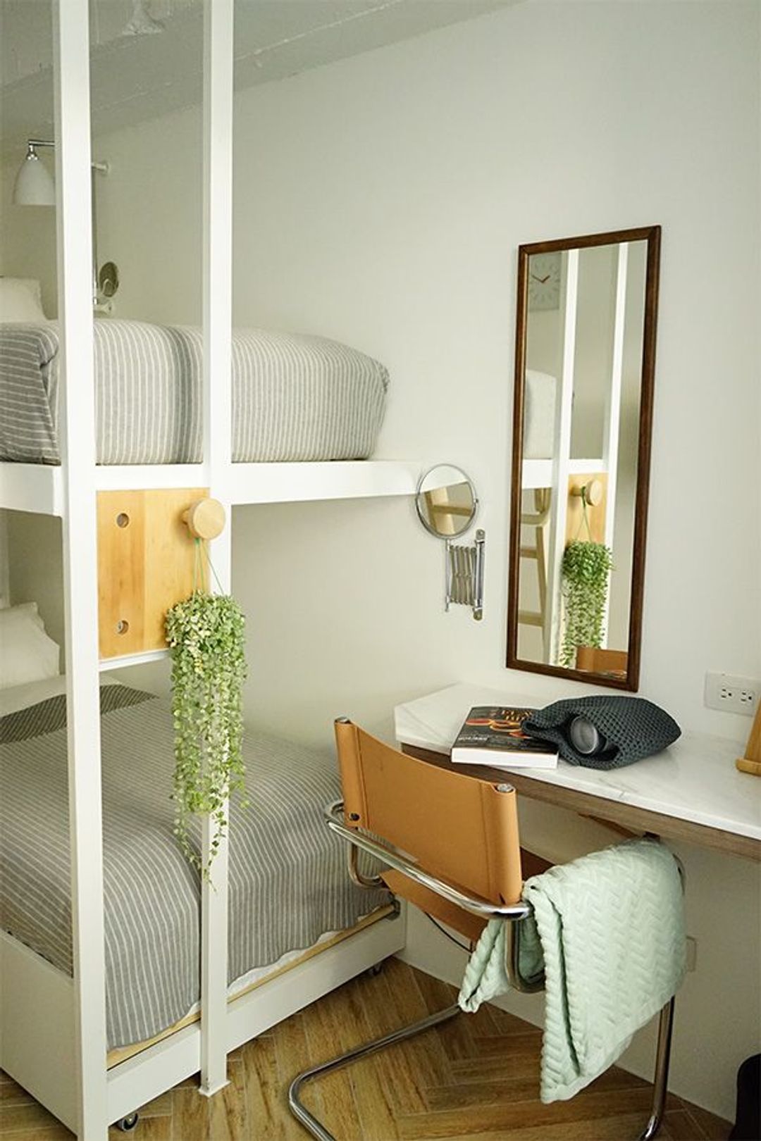 Nihao Cafe Hotel