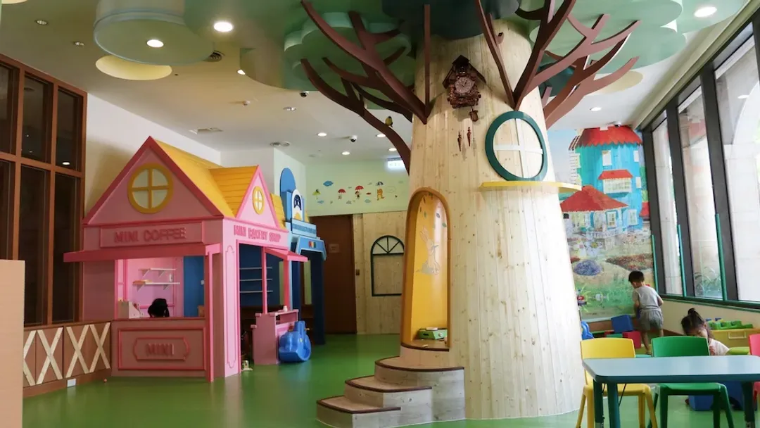 Yida Royal Hotel