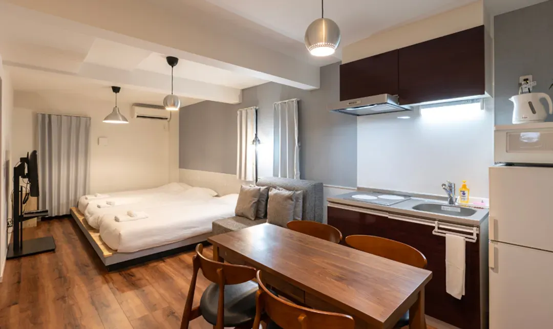 セカンドハウス1F