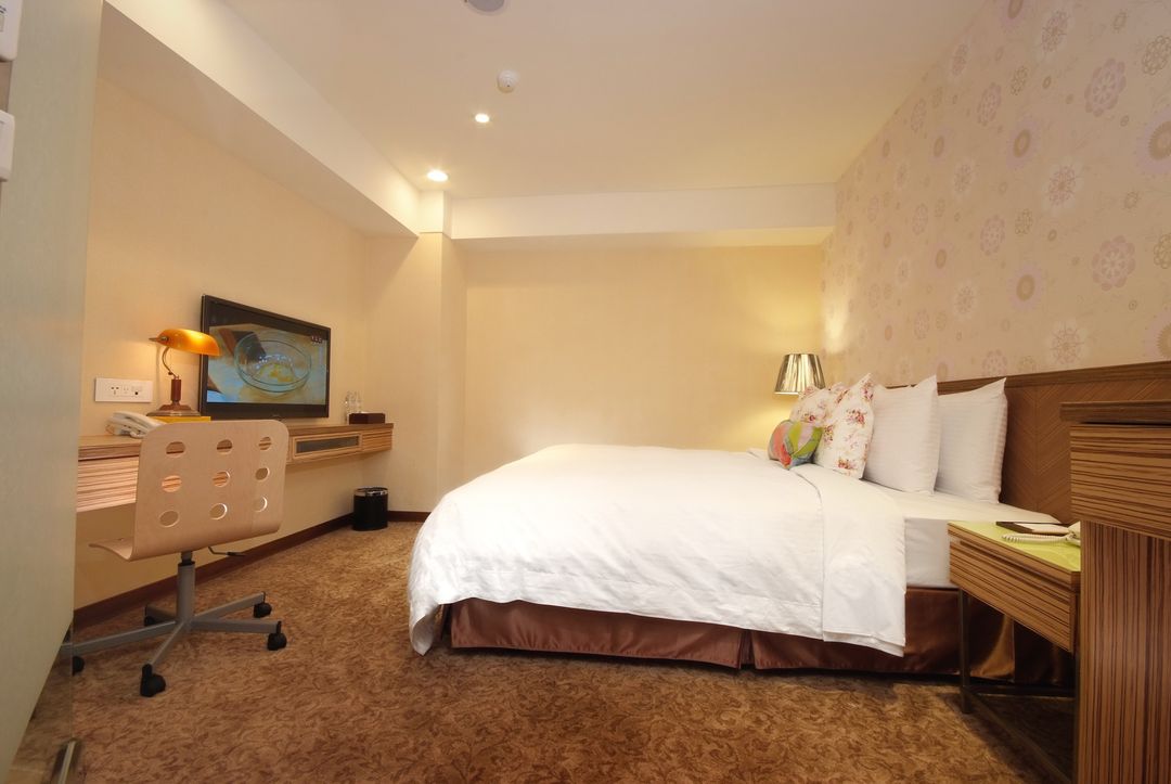 Changhong Fashion Hotel