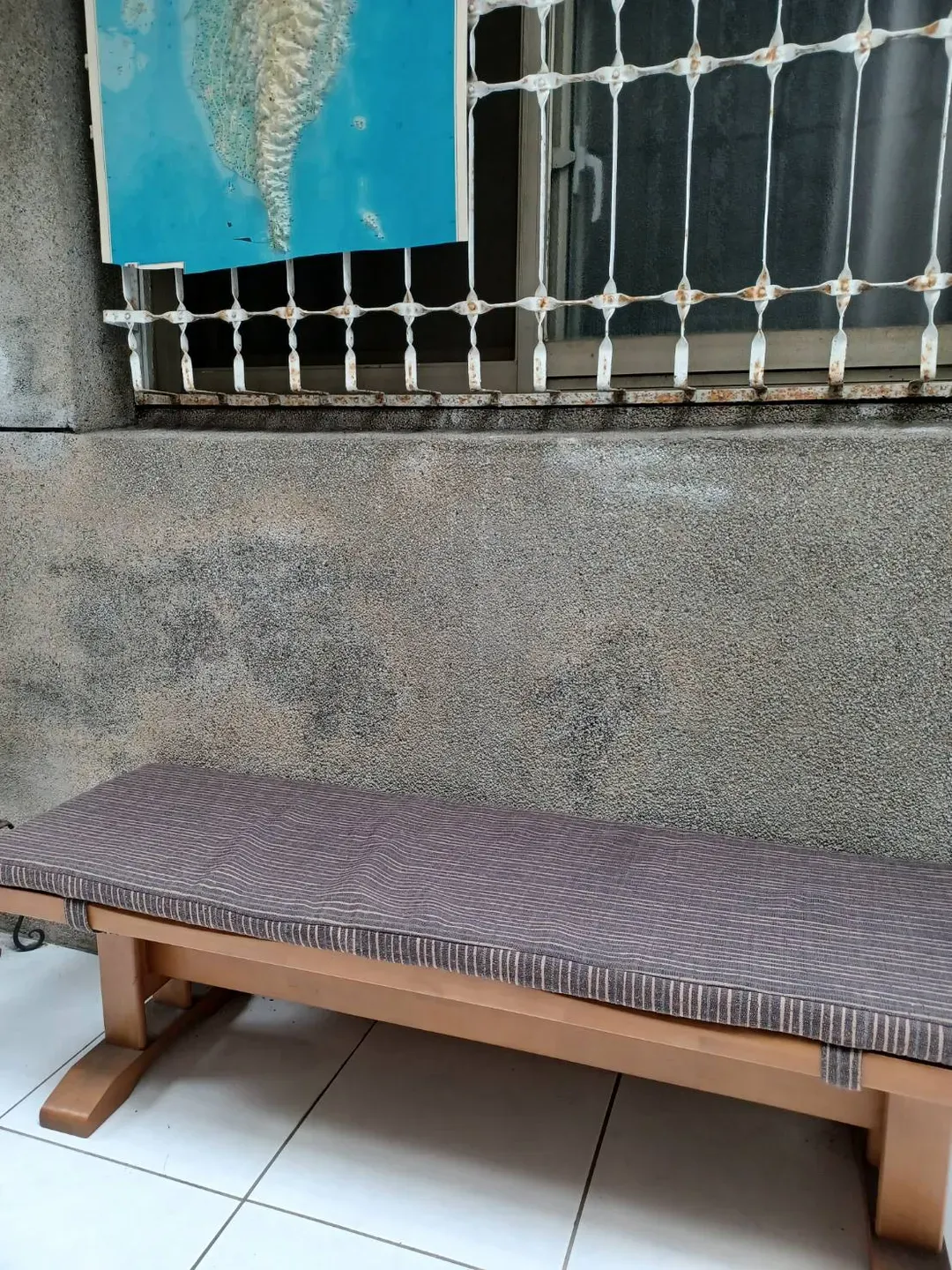 台南怀旧风格/透天一楼套房-好停车