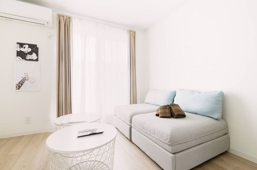 CASA Higashimikuni 01☆Designer Home☆Stn 7min Walk