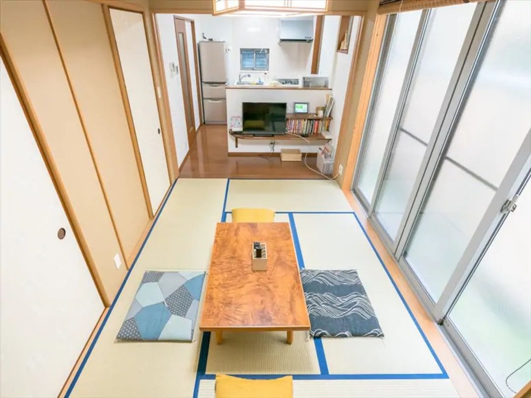 2-story villa in Shinjuku/4min walk to Yotsuya station/Near Shinjuku Gyoen/3 bedrooms/1 living room/80㎡/Max 8pax