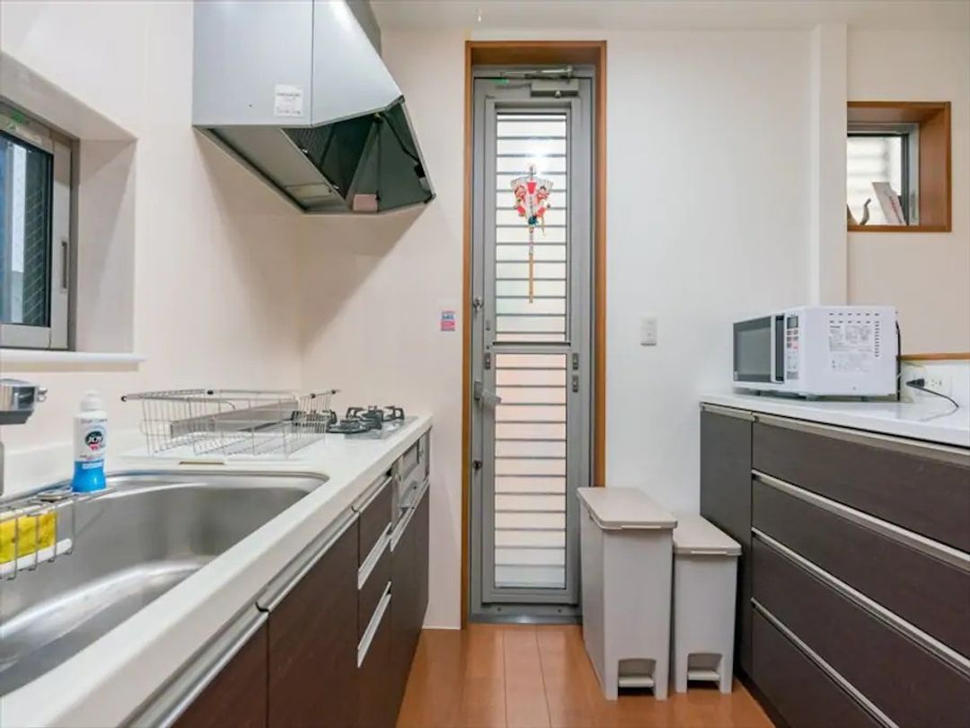 2-story villa in Shinjuku/4min walk to Yotsuya station/Near Shinjuku Gyoen/3 bedrooms/1 living room/80㎡/Max 8pax