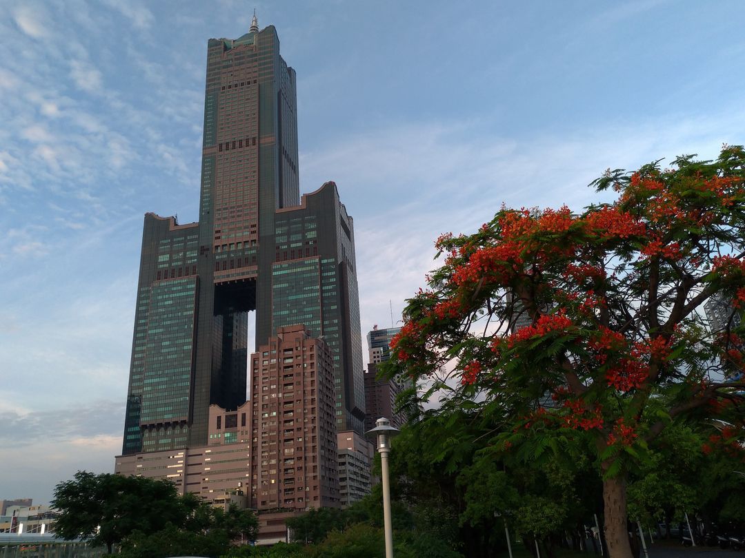 高雄85大樓