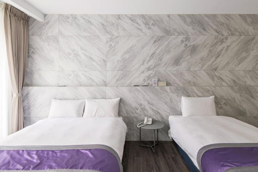 HSR Hotel