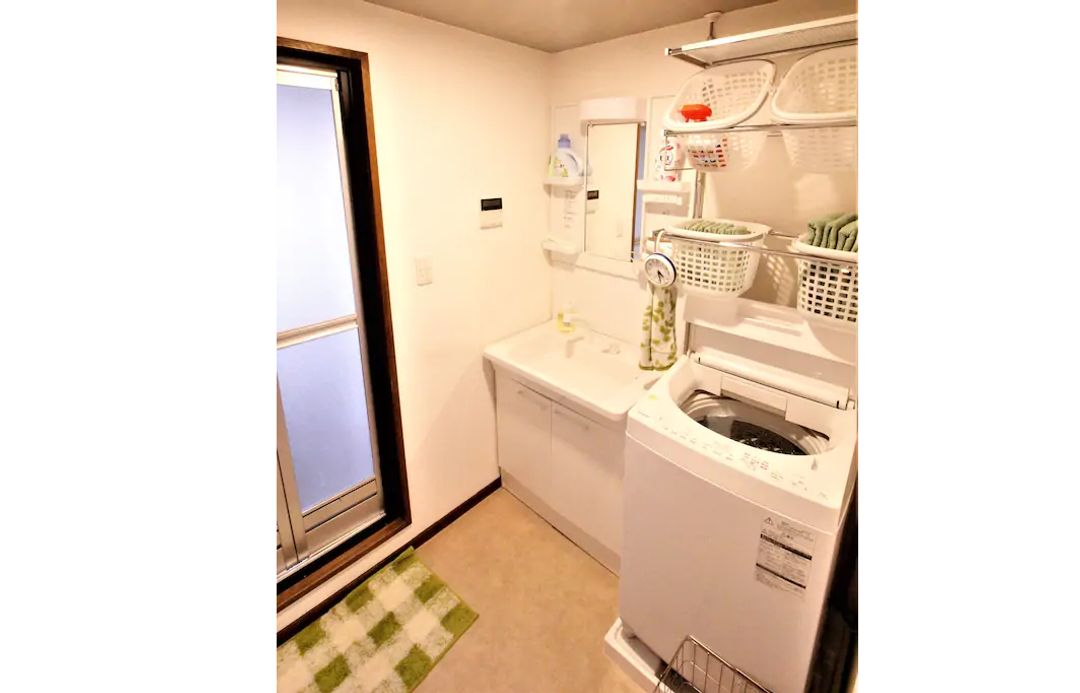 SHINJUKU Sta 6 MIN by train/FREE Wi-Fi/MAX12people