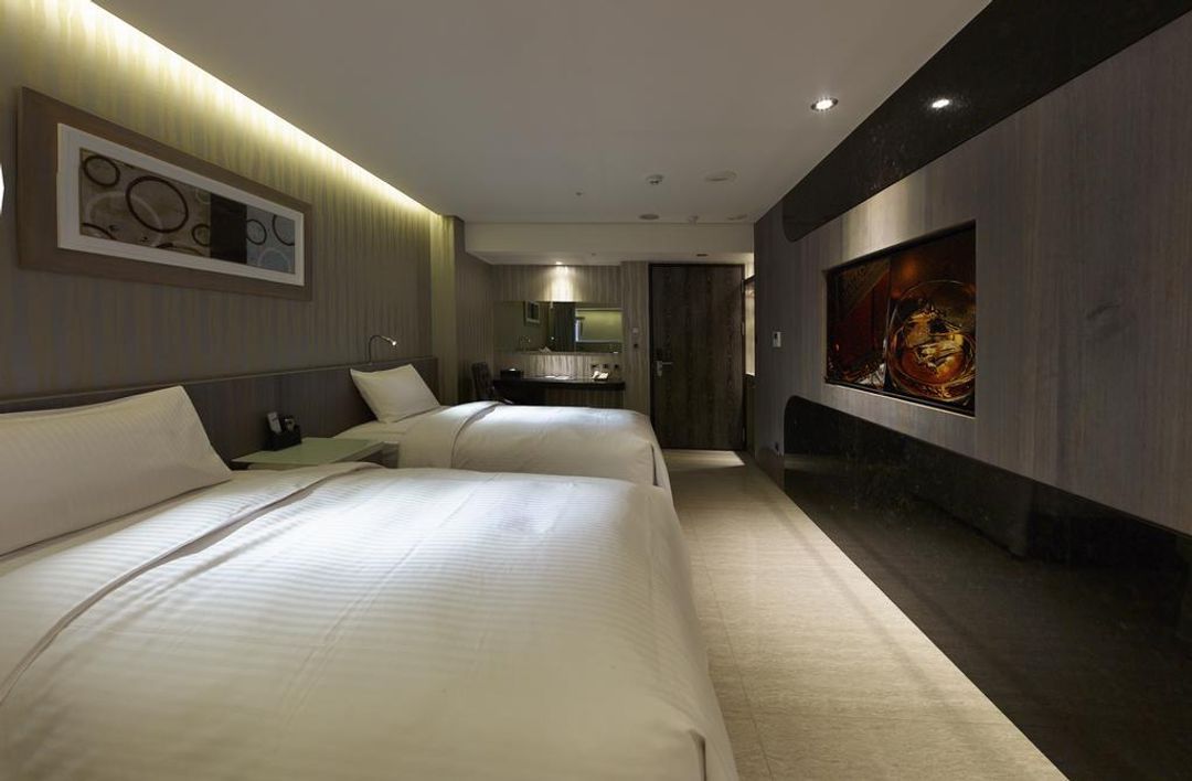 Hotel Bnight