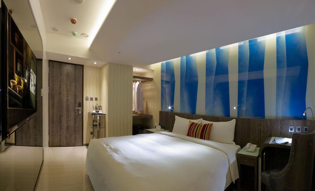 Hotel Bnight
