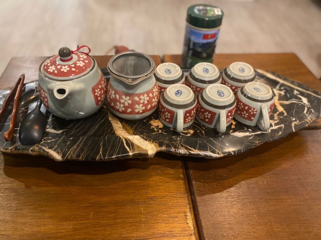 泡茶聊天