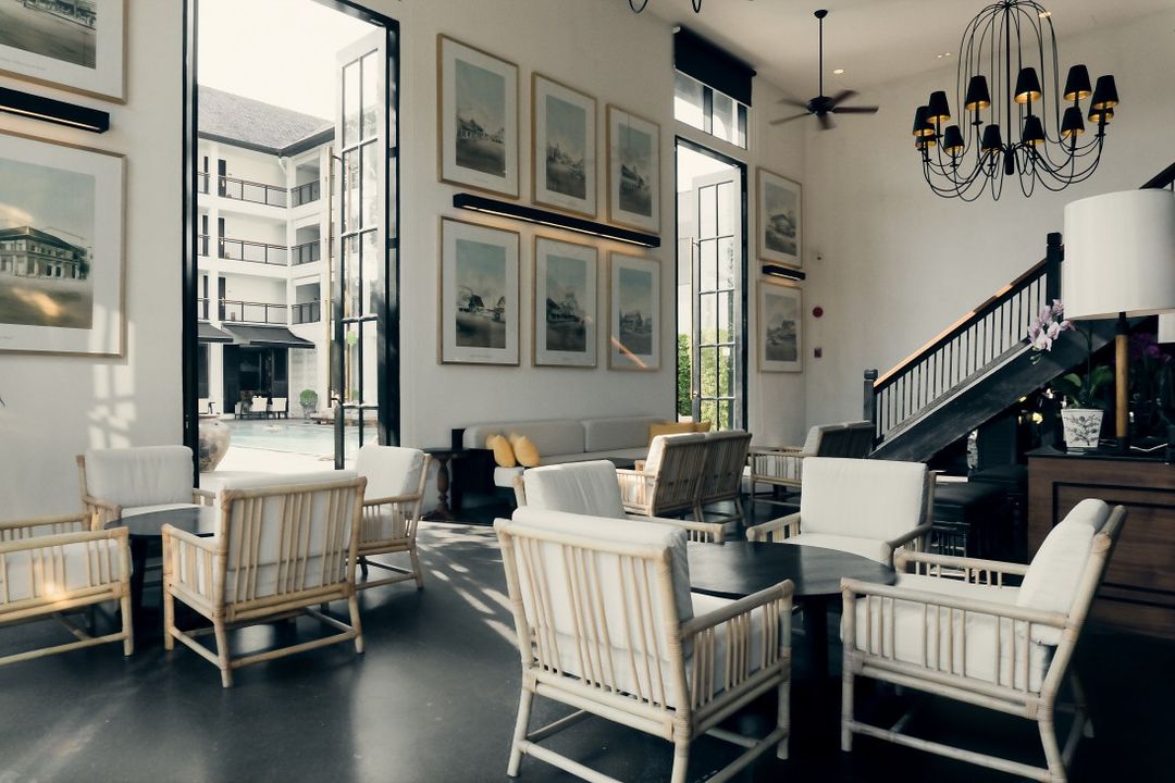 Buri Siri Hotel