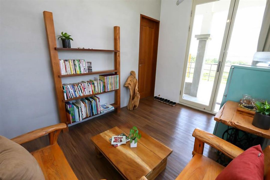 Danya House