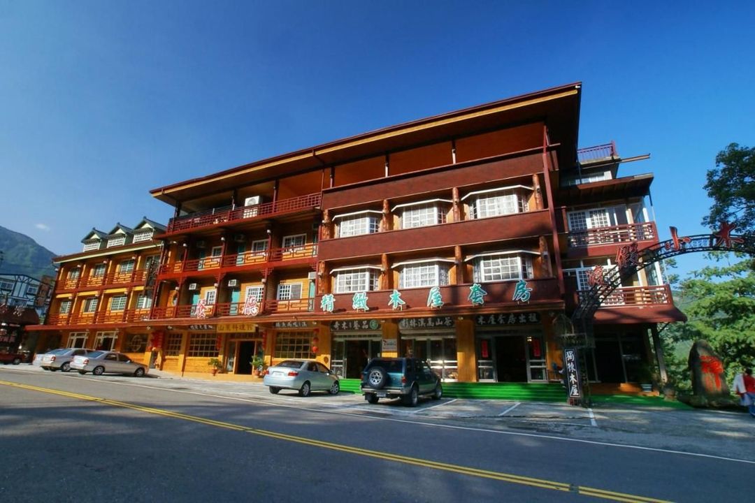 金台湾山庄 l 南投独立木屋房型 | 溪头仲夏萤火虫