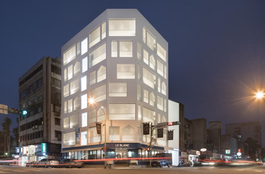 스위로 호텔 단 (SWIIO HOTEL DAAN)
