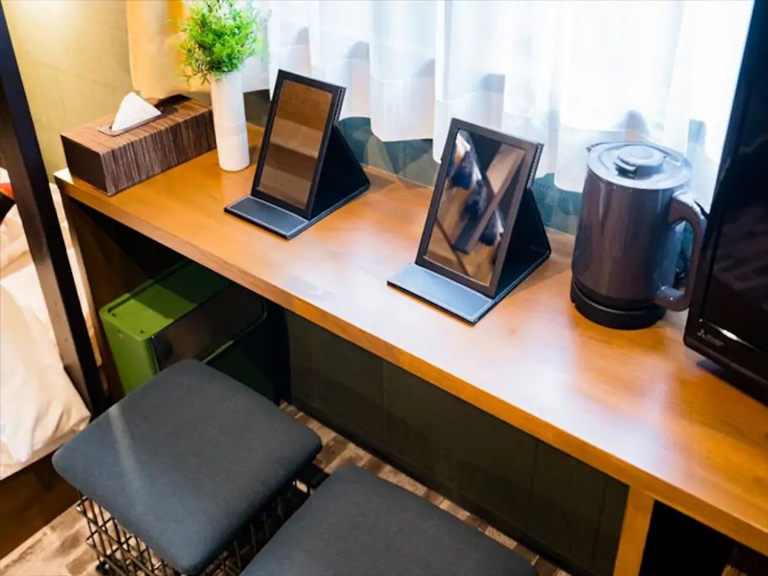 5min walk from JR Komagome/9min walk to cherry blossom and autumn foliage garden / Private room